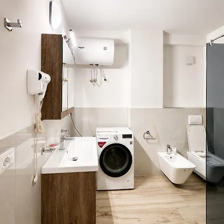 E-apartment *